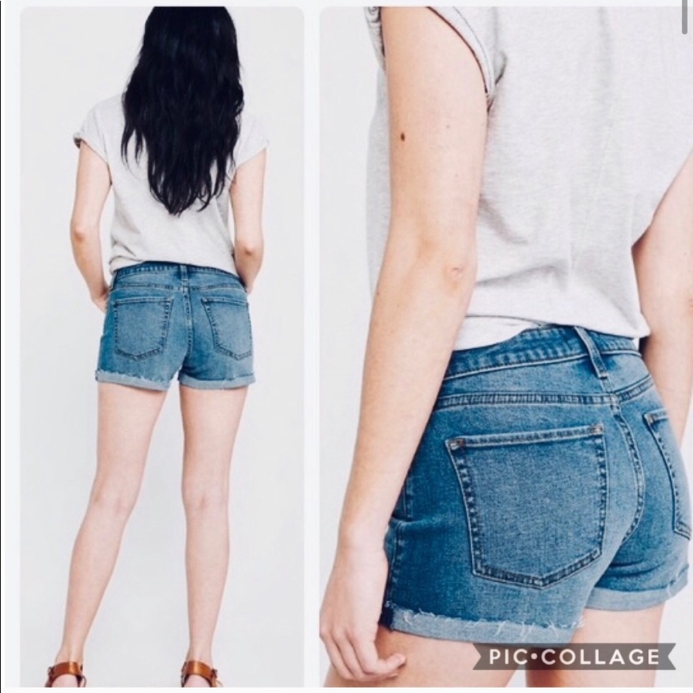 Abercrombie “Harper” low rise shorts